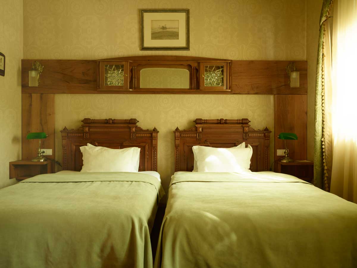 room 1